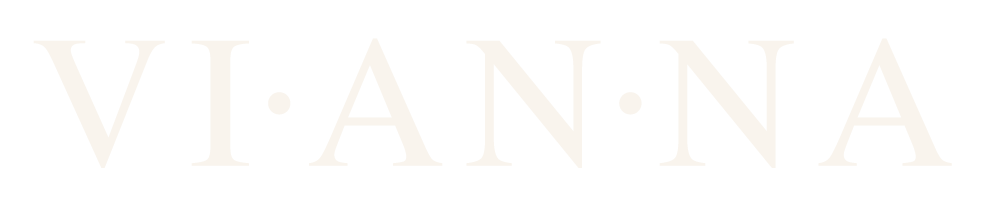 Typography eng Primary Logo-Vianna 2